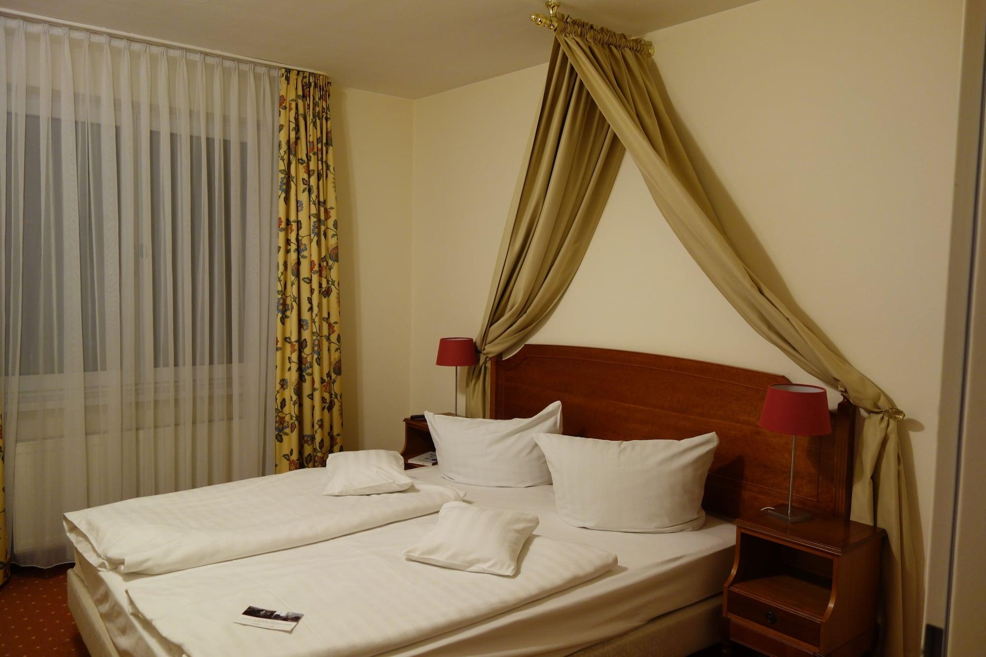 Mercure Hotel Plaza Maagdenburg Buitenkant foto