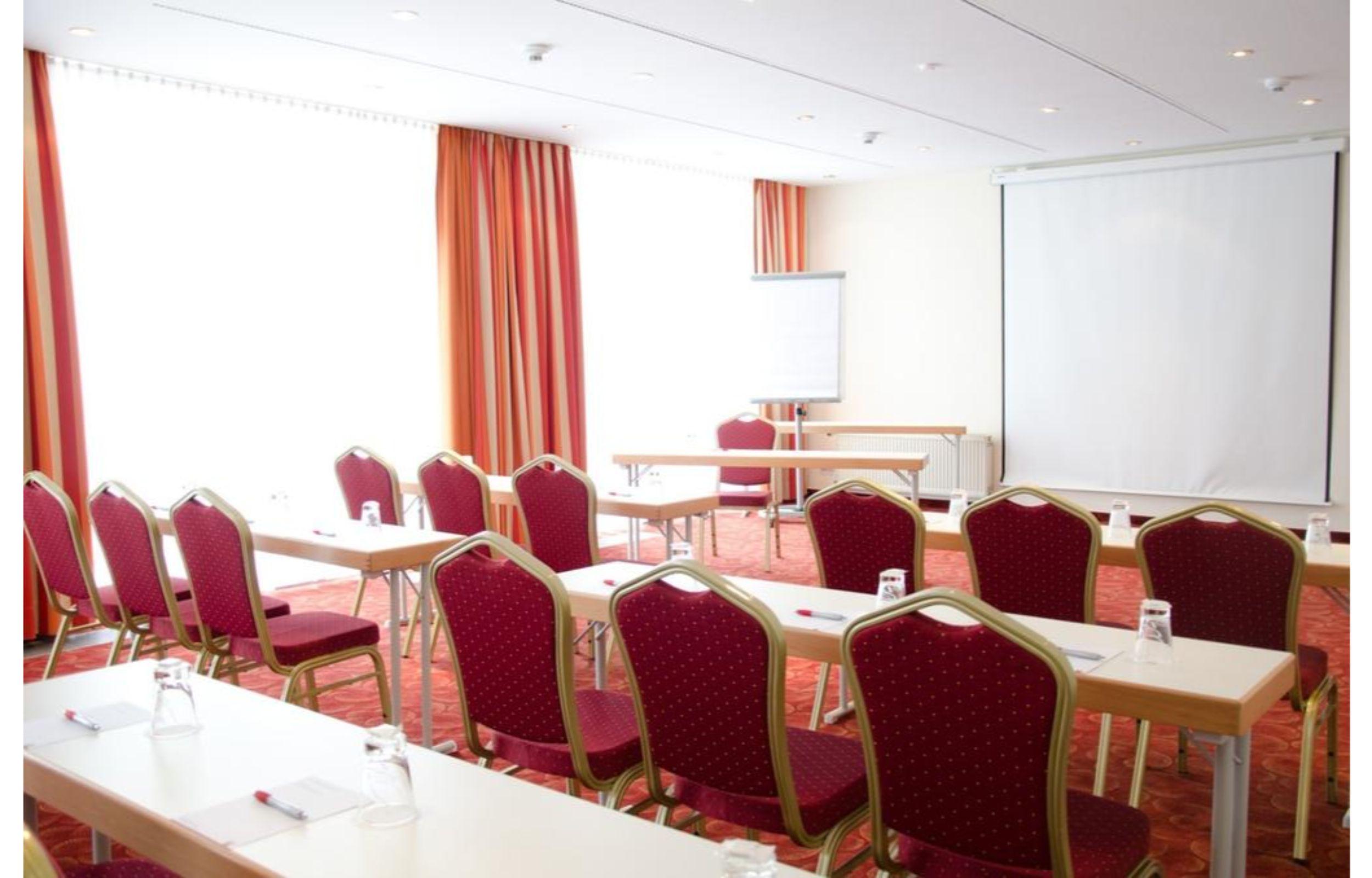 Mercure Hotel Plaza Maagdenburg Buitenkant foto